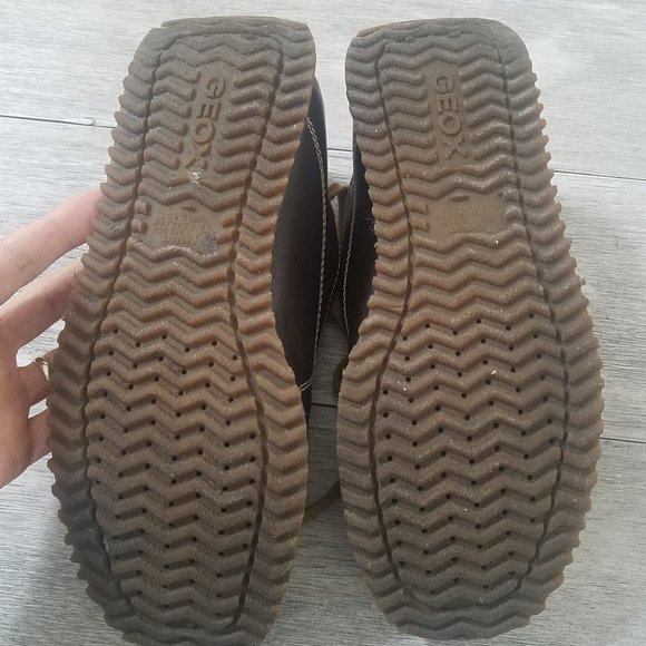 GEOX walking/casual shoes (size 38 european; 8 US) - Picture 5 of 5